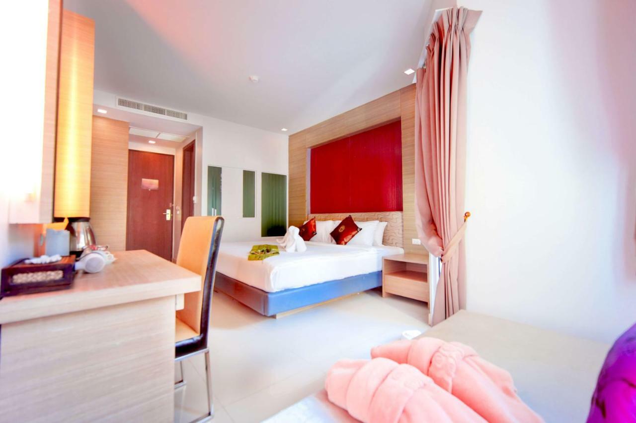 Andatel Grande Patong Phuket Esterno foto